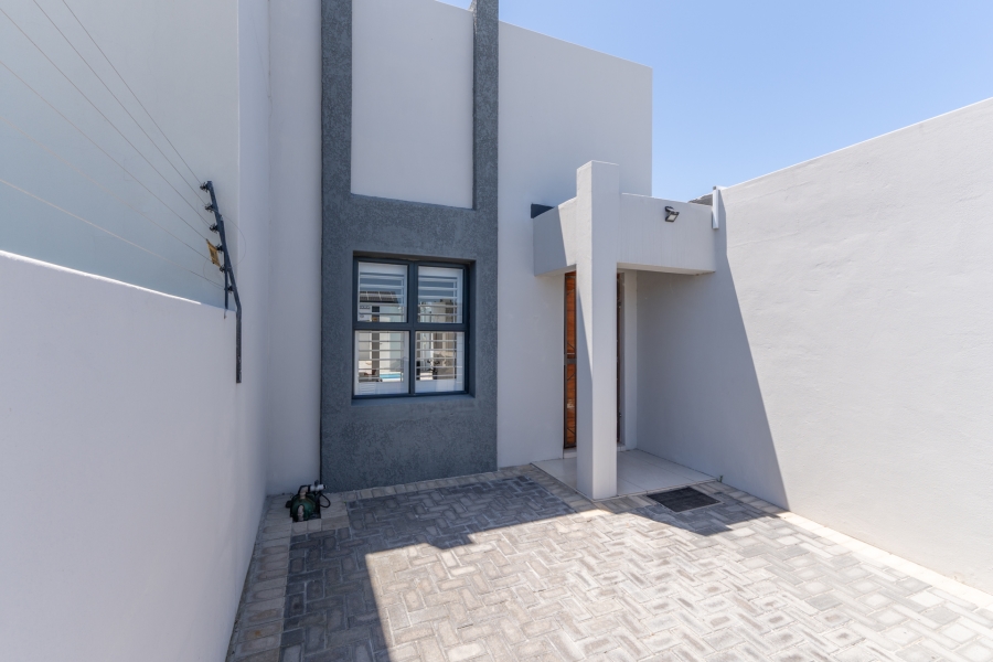 3 Bedroom Property for Sale in Sandown Western Cape